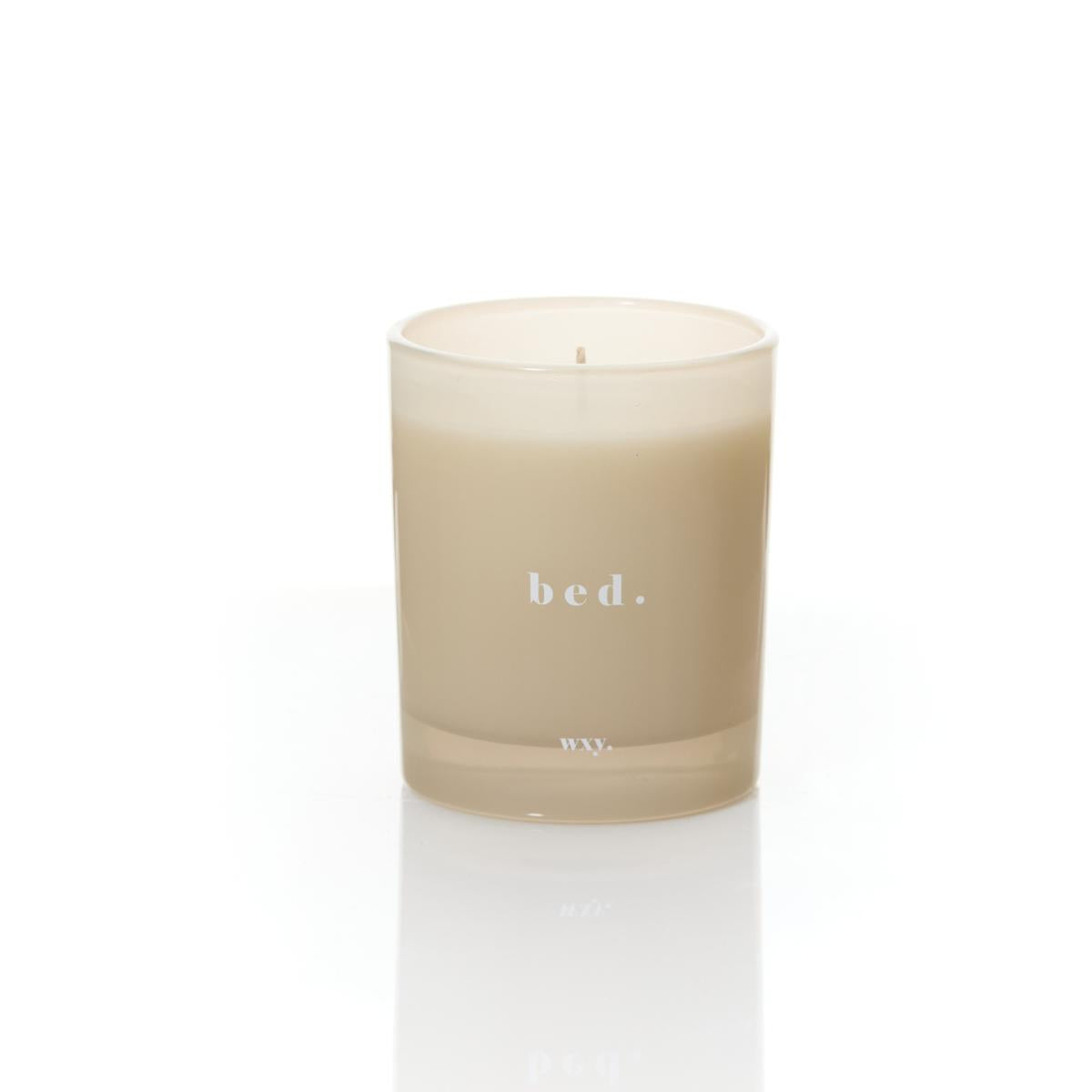 Wxy. Classic Bed Candle - Warm Muck and Black Vanilla