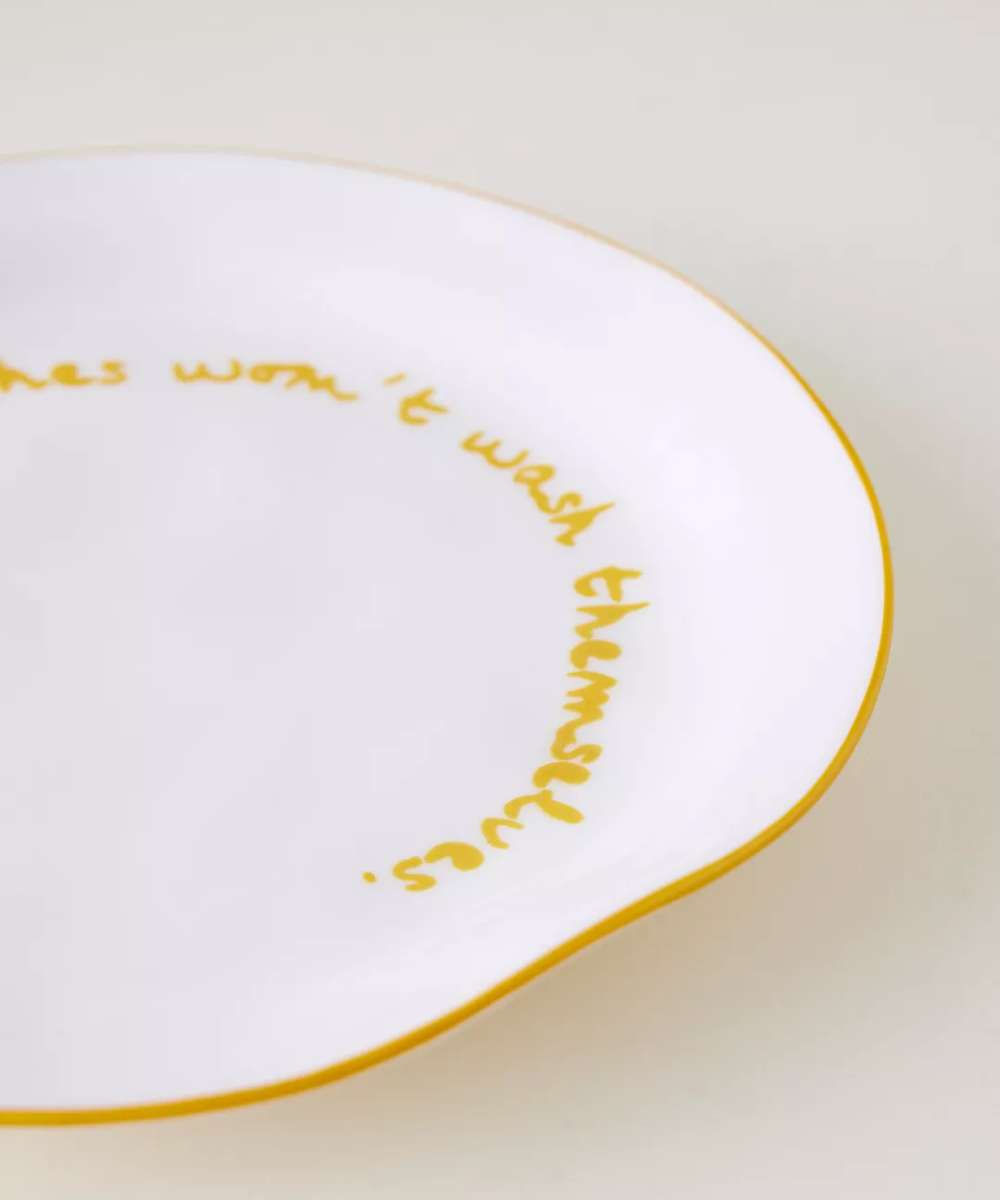 MÆGEN Slogan Plate - These Dishes Wont Wash Themselves