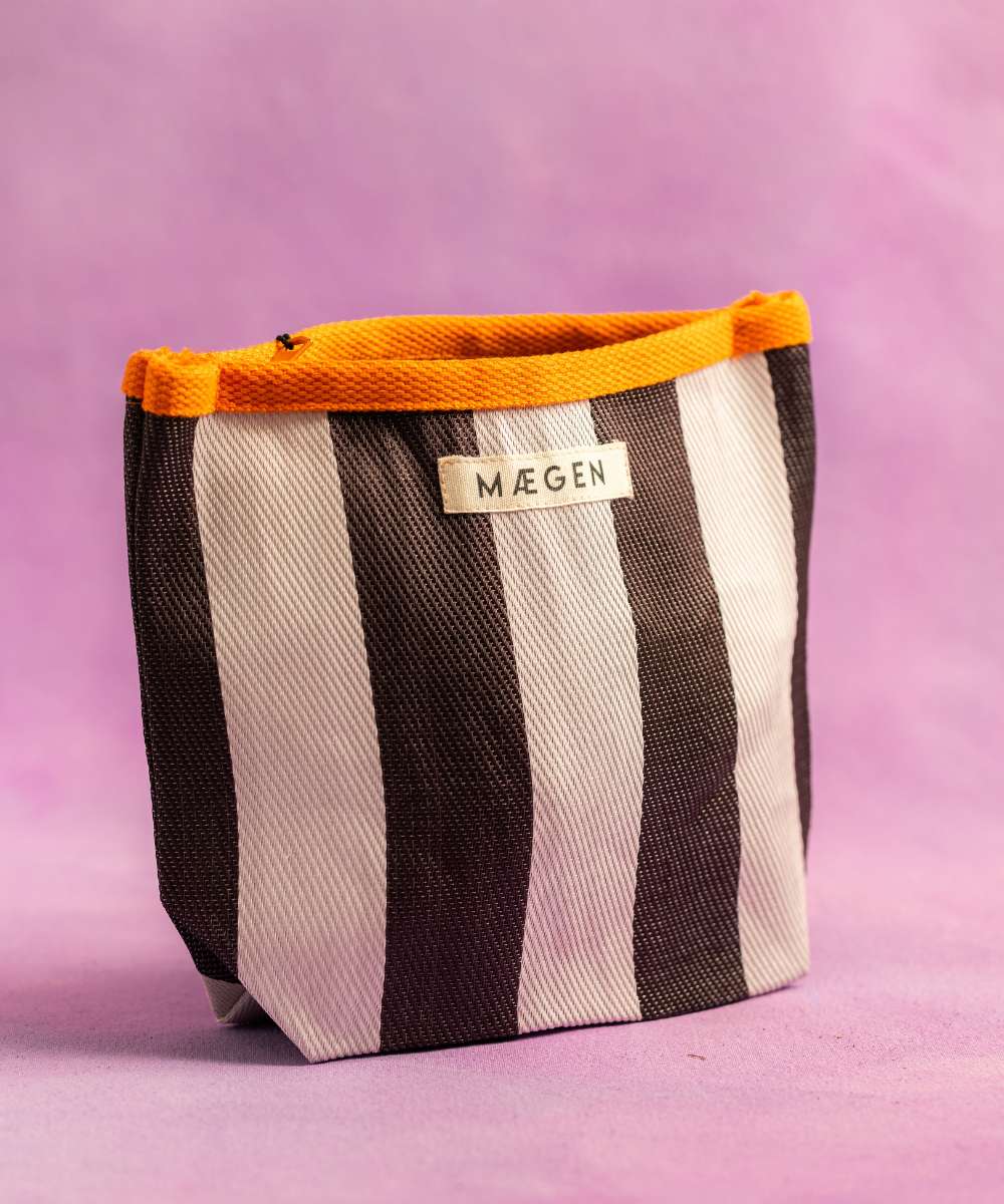 MÆGEN Stripe Pouch
