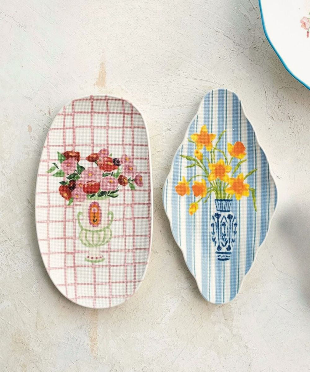 Bloom Stitch-Textured Stoneware Plates