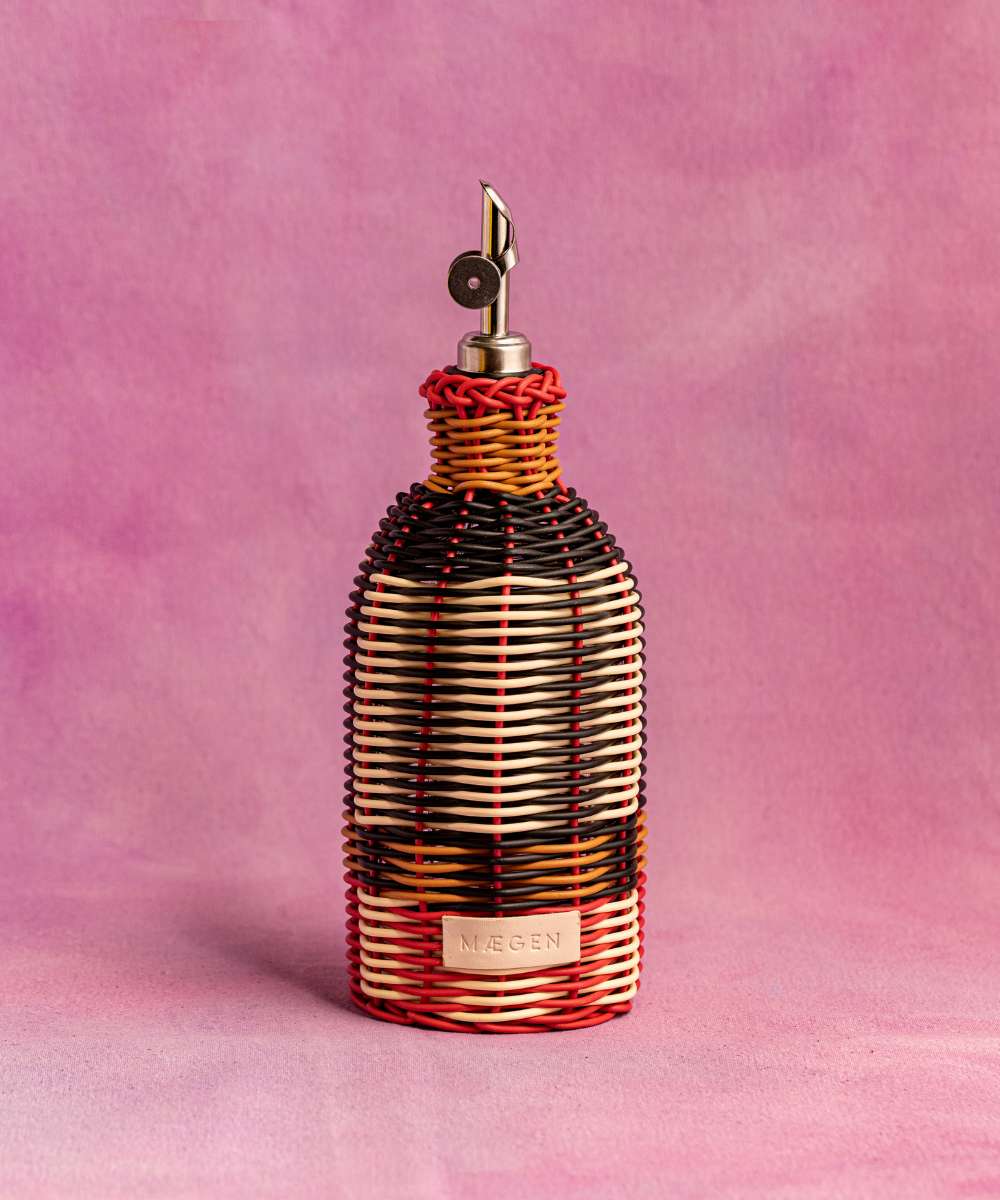 MÆGEN Woven Oil Pourer