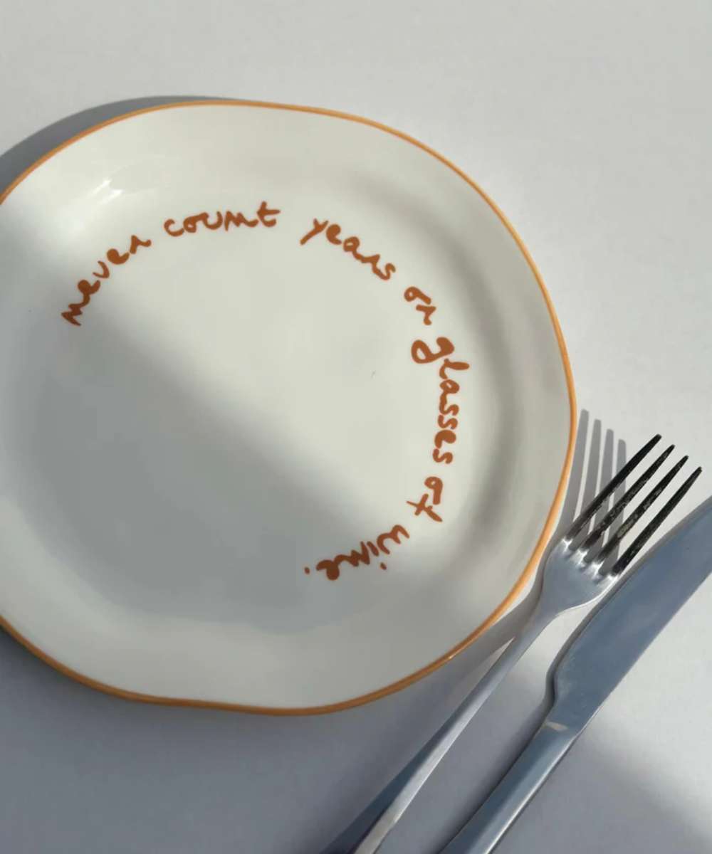 MÆGEN Slogan Plate - Never Count Years