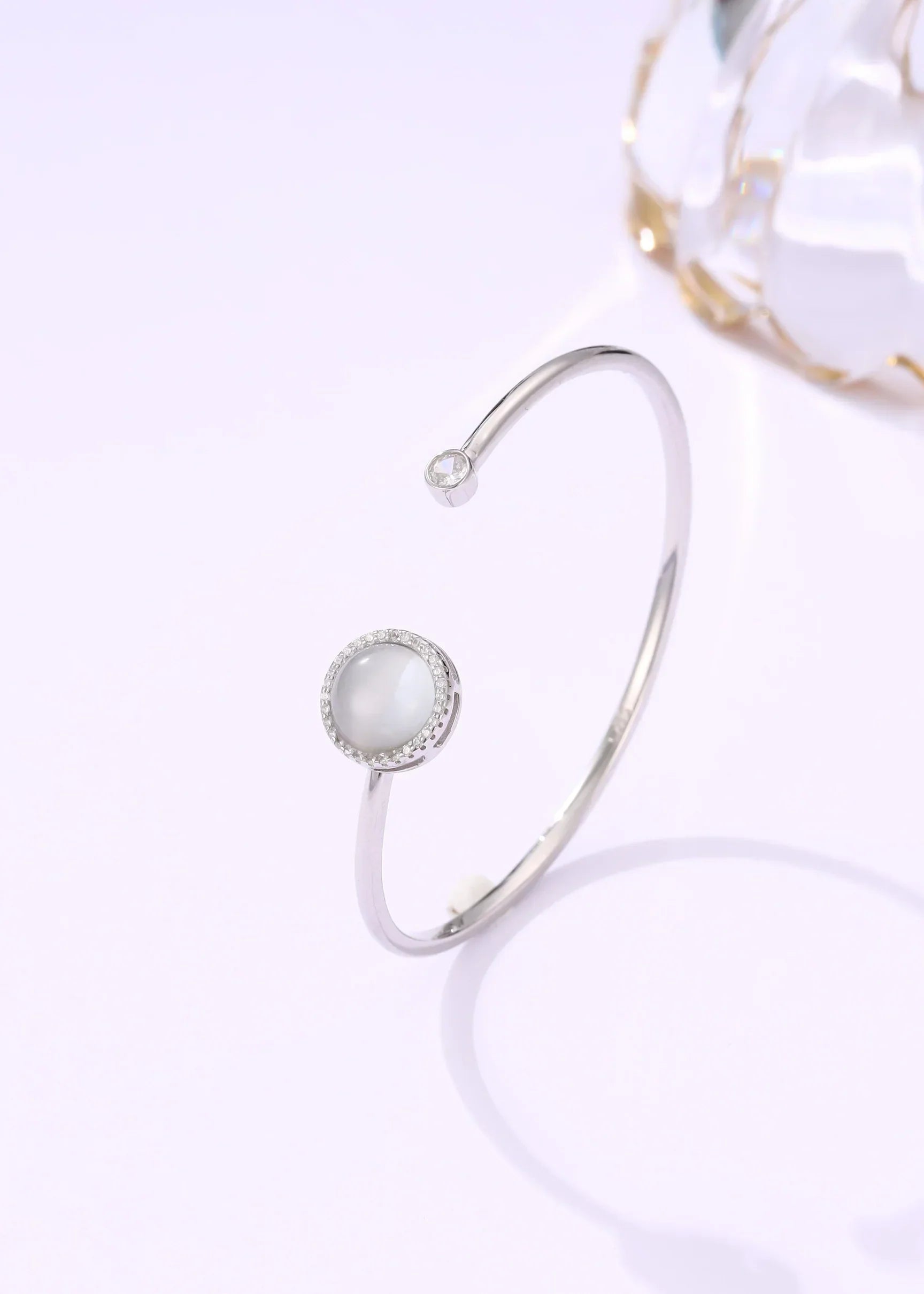 Moonstone Twist Silver Kada Bracelet