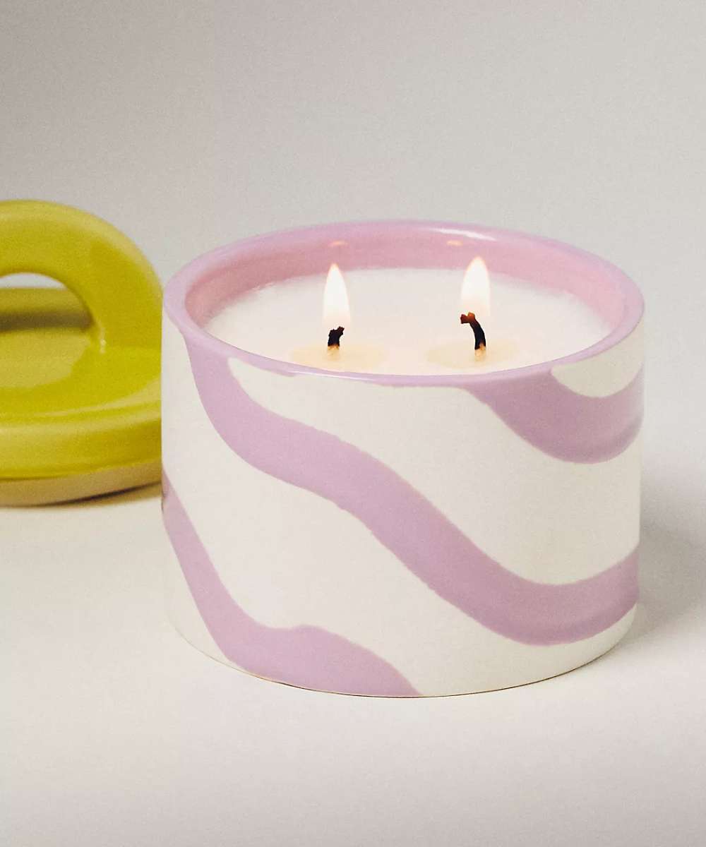 MÆGEN Pablo Pot Ceramic Candle - Floral Water Lotus & Rose