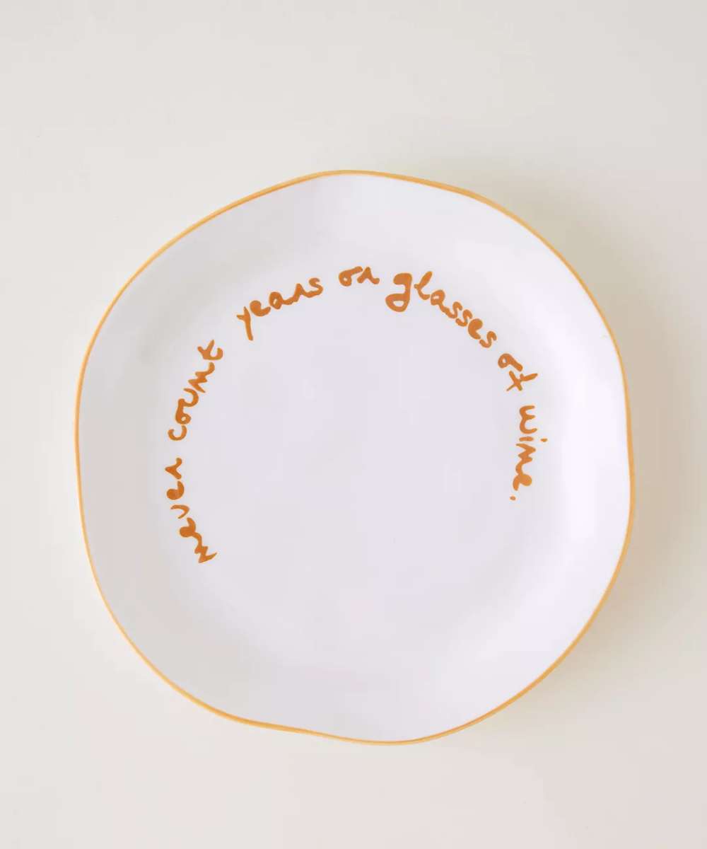 MÆGEN Slogan Plate - Never Count Years