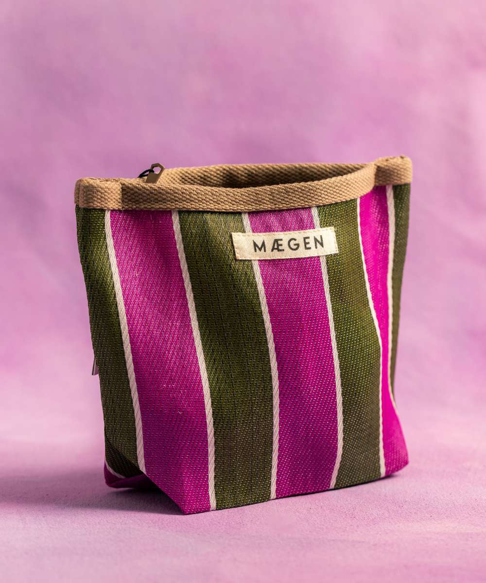 MÆGEN Stripe Pouch