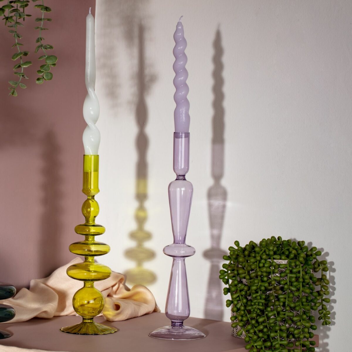 MÆGEN Taper Candle Holder - Lilac