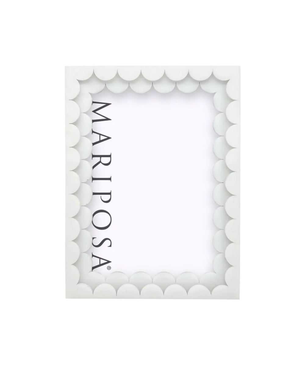White Acrylic Double Scallop 5x7 Frame