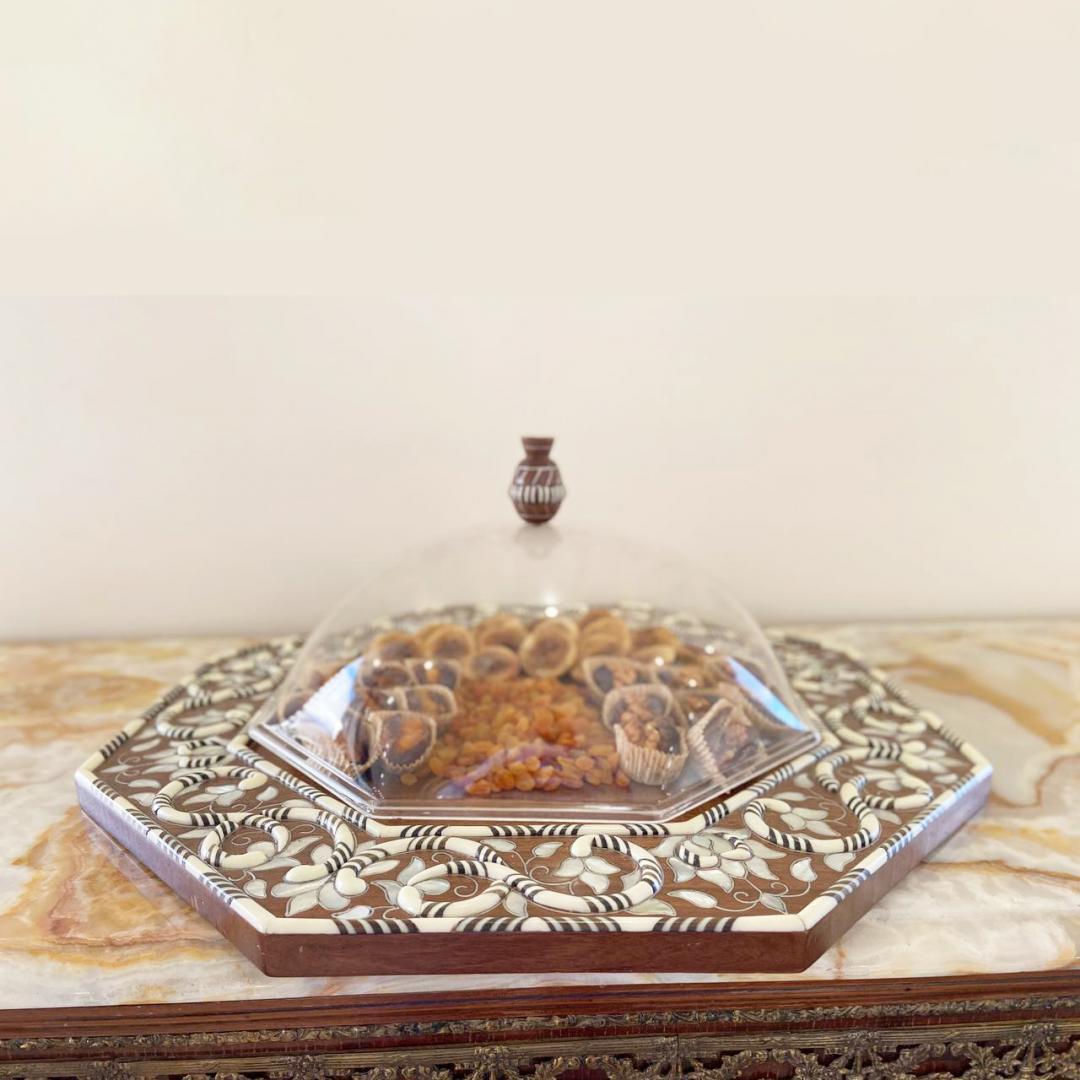 Artshell wooden Nuts Display Tray Handcrafted with the mother of pearl