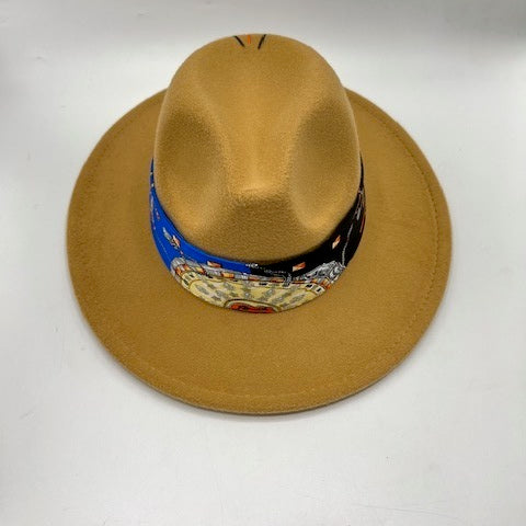 Cappuccino color fedora with key accessory