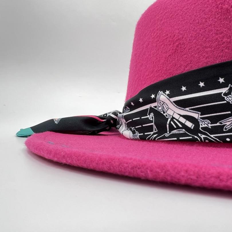 Fuchsia fedora with turquoise elements