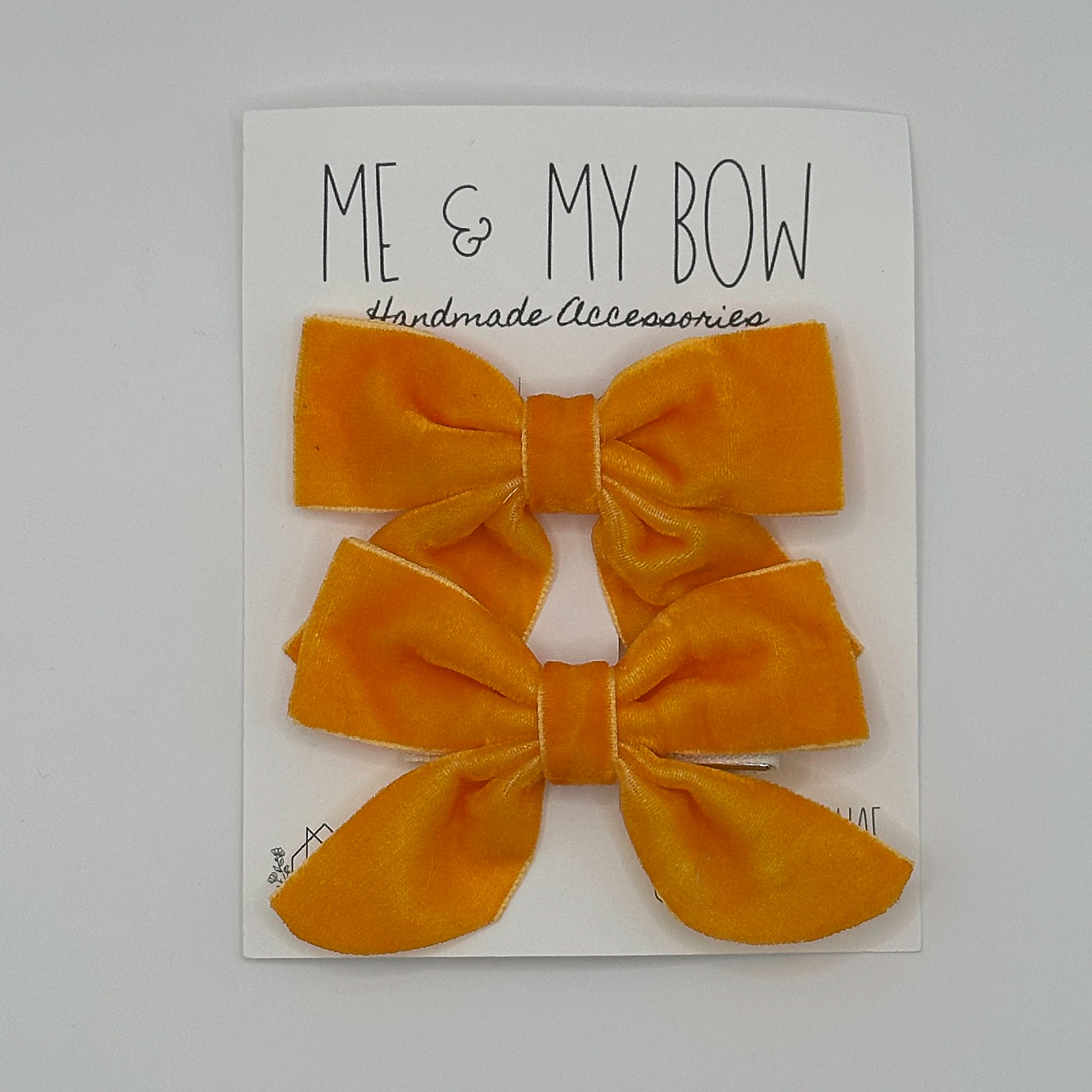 Bestseller | VELVET BUTTERFLY BOWS for Girls | Set of 2 Hair Clips | Perfect to Match Dresses and Outfits | Autumnal Colors