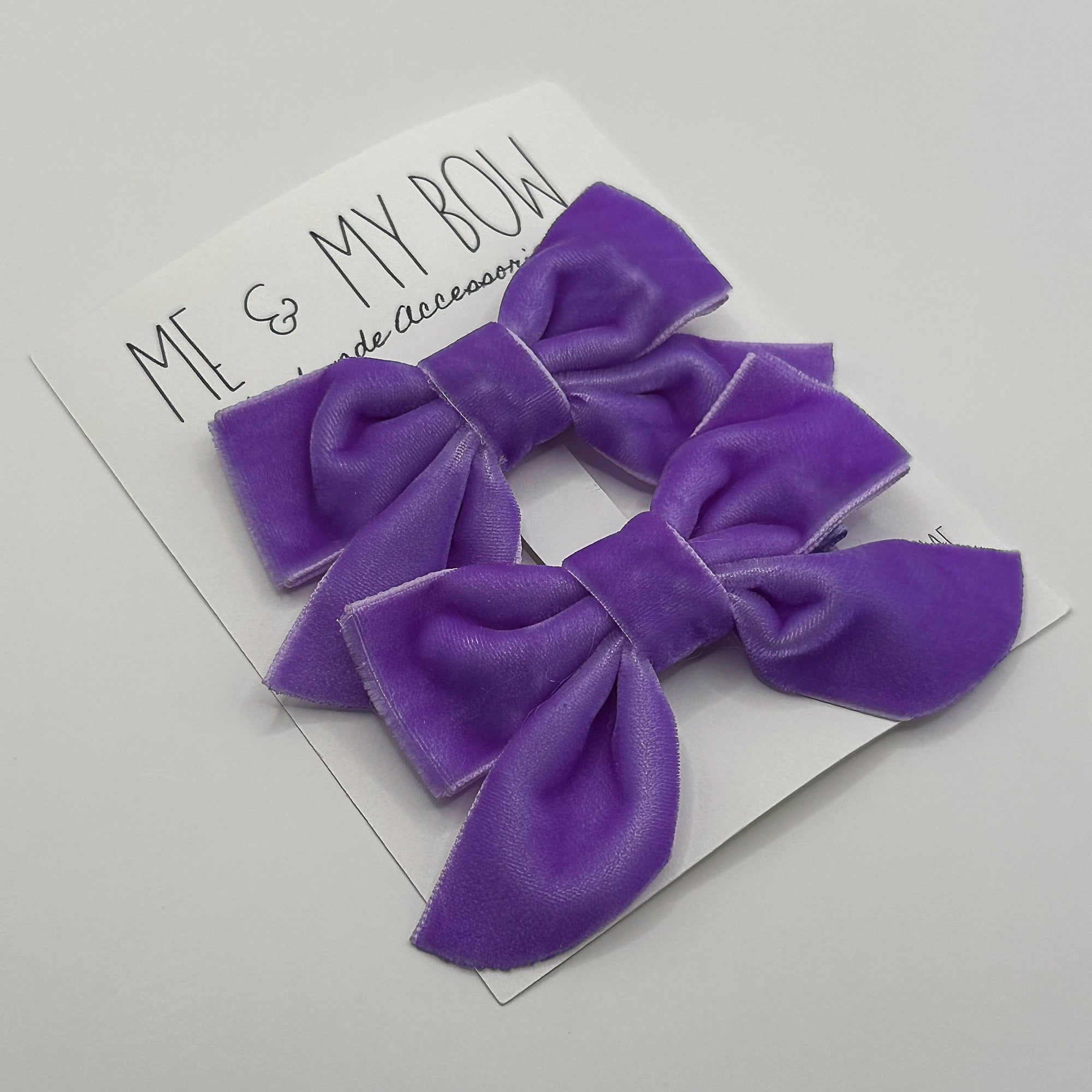 Bestseller | VELVET BUTTERFLY BOWS for Girls | Set of 2 Hair Clips | Perfect to Match Dresses and Outfits | Spring Summer Vibes