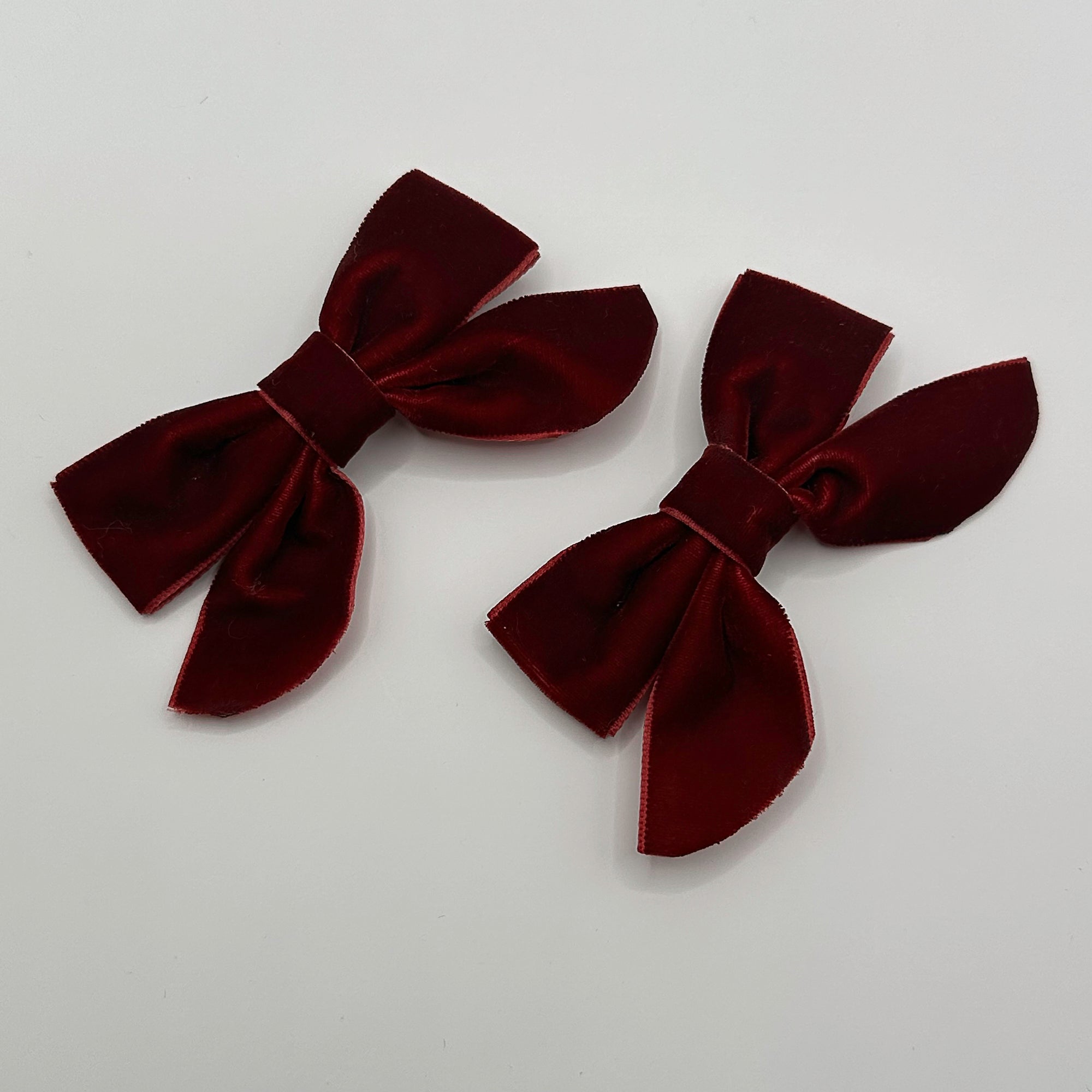Bestseller | VELVET BUTTERFLY BOWS for Girls | Set of 2 Hair Clips | Perfect to Match Dresses, Outfits and School Uniforms
