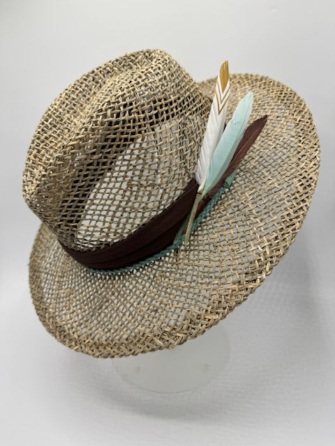 Natural straw unisex hat with baby blue and gold details