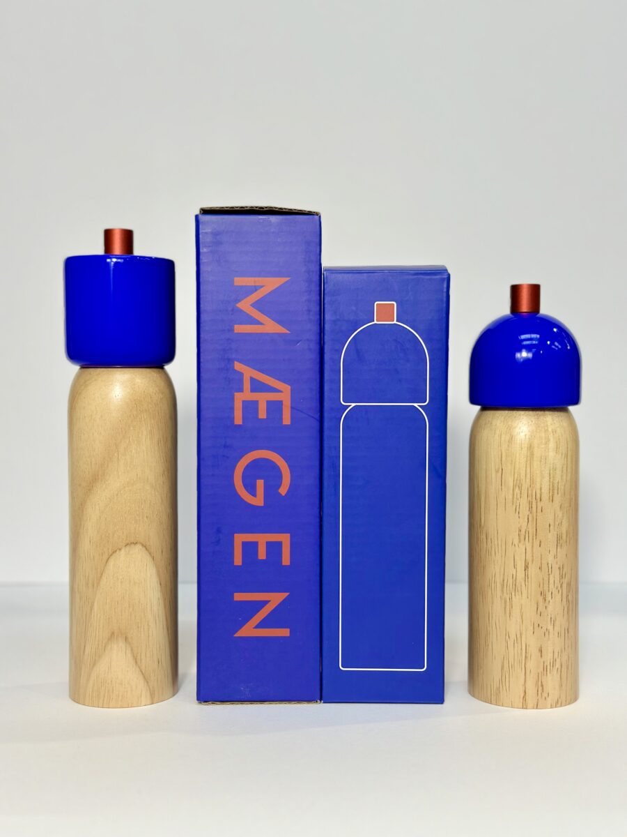 Salt & Pepper Grinder - Navy/Red