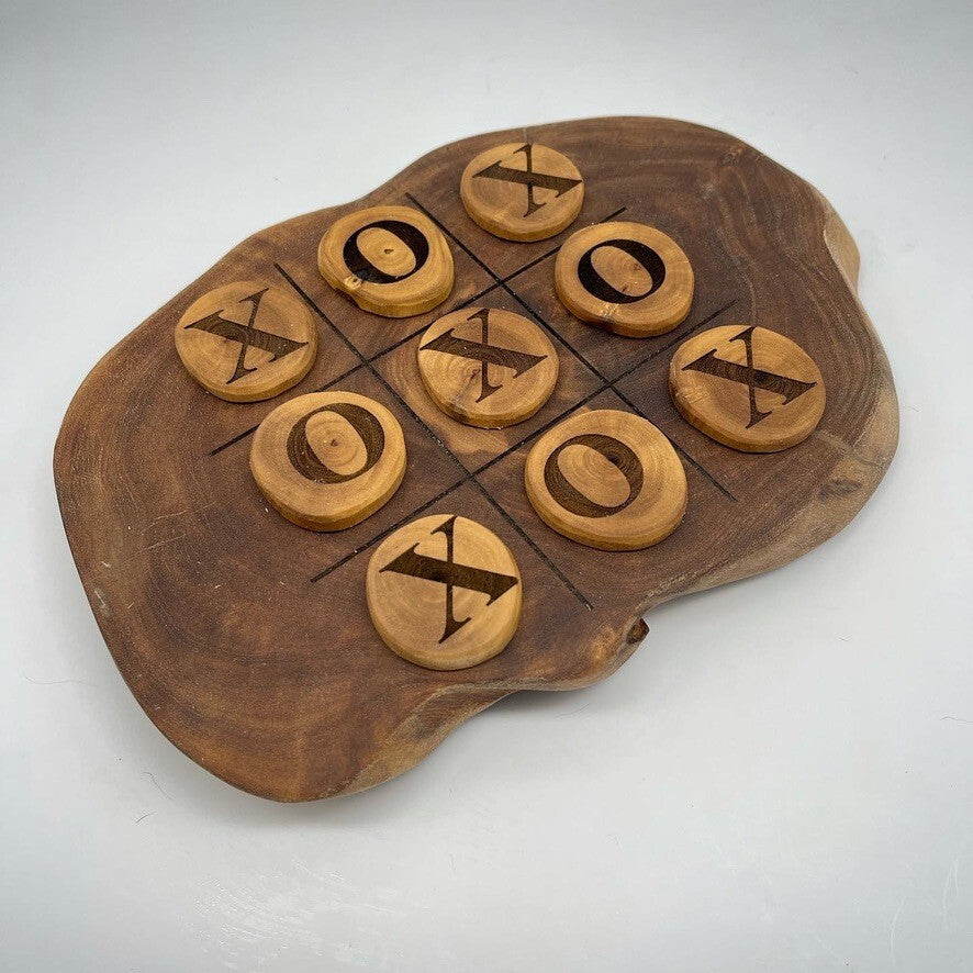 Noughts & Crosses / Tic Tac Toe solid wooden game for all the family