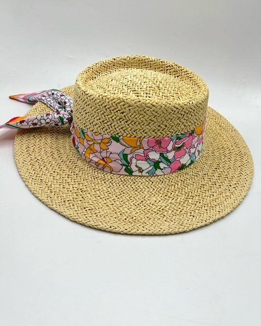 Summer paper straw hat with pink scarf and chain