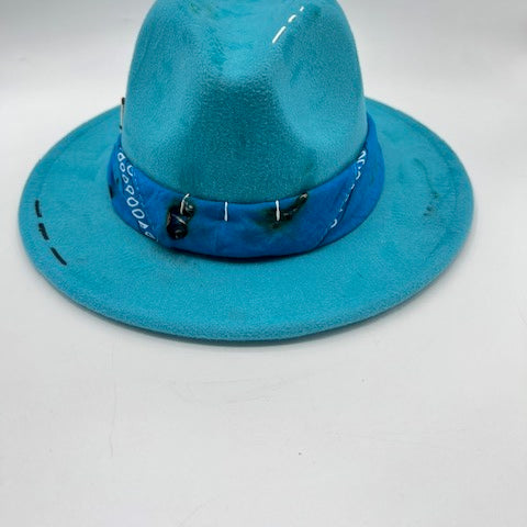Turqoise fedora with bandana and burns
