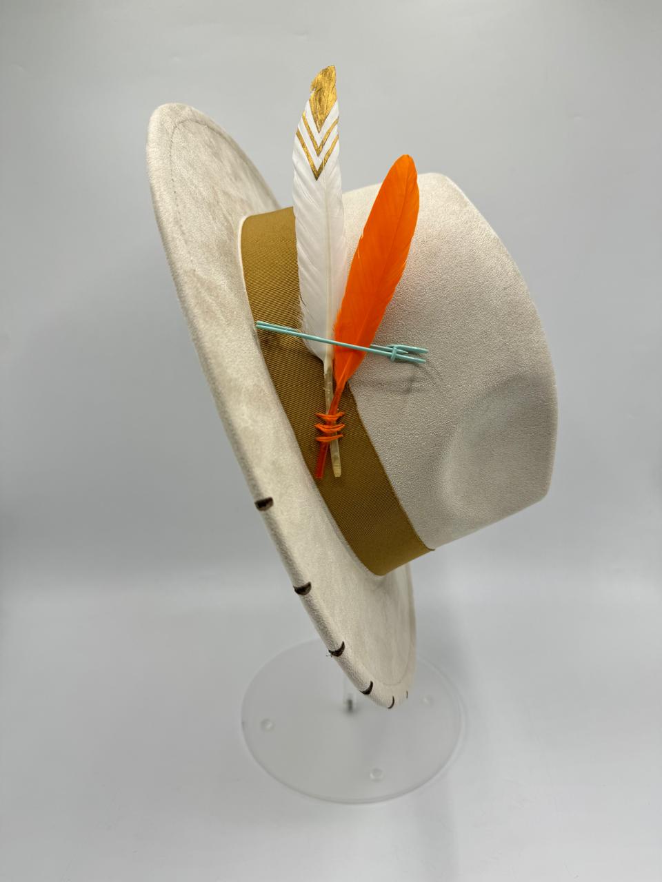 Suede fedora with orange details