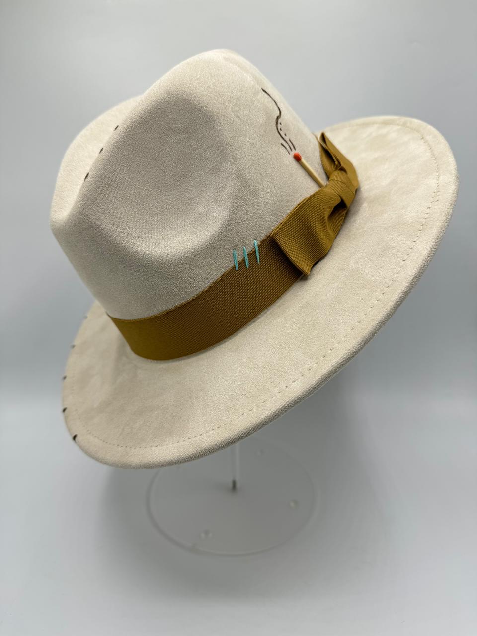 Suede fedora with orange details