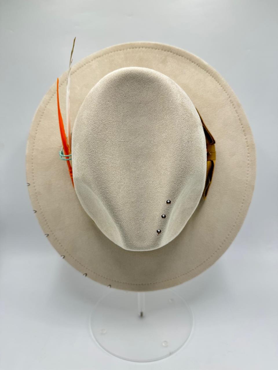 Suede fedora with orange details