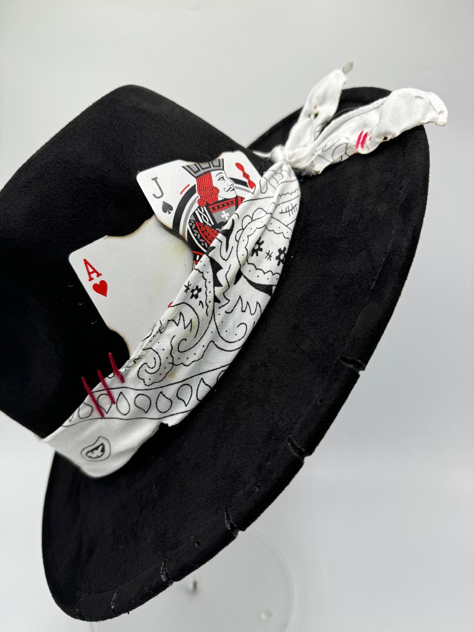 Suede black with cards and bandana