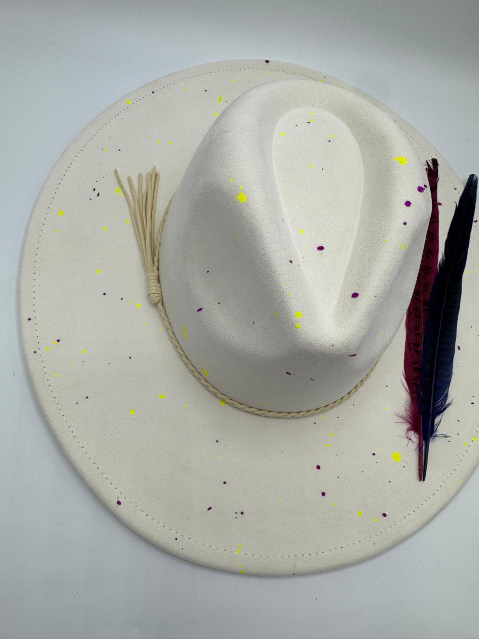 Offwhite wide brim fedora with splashes and feathers