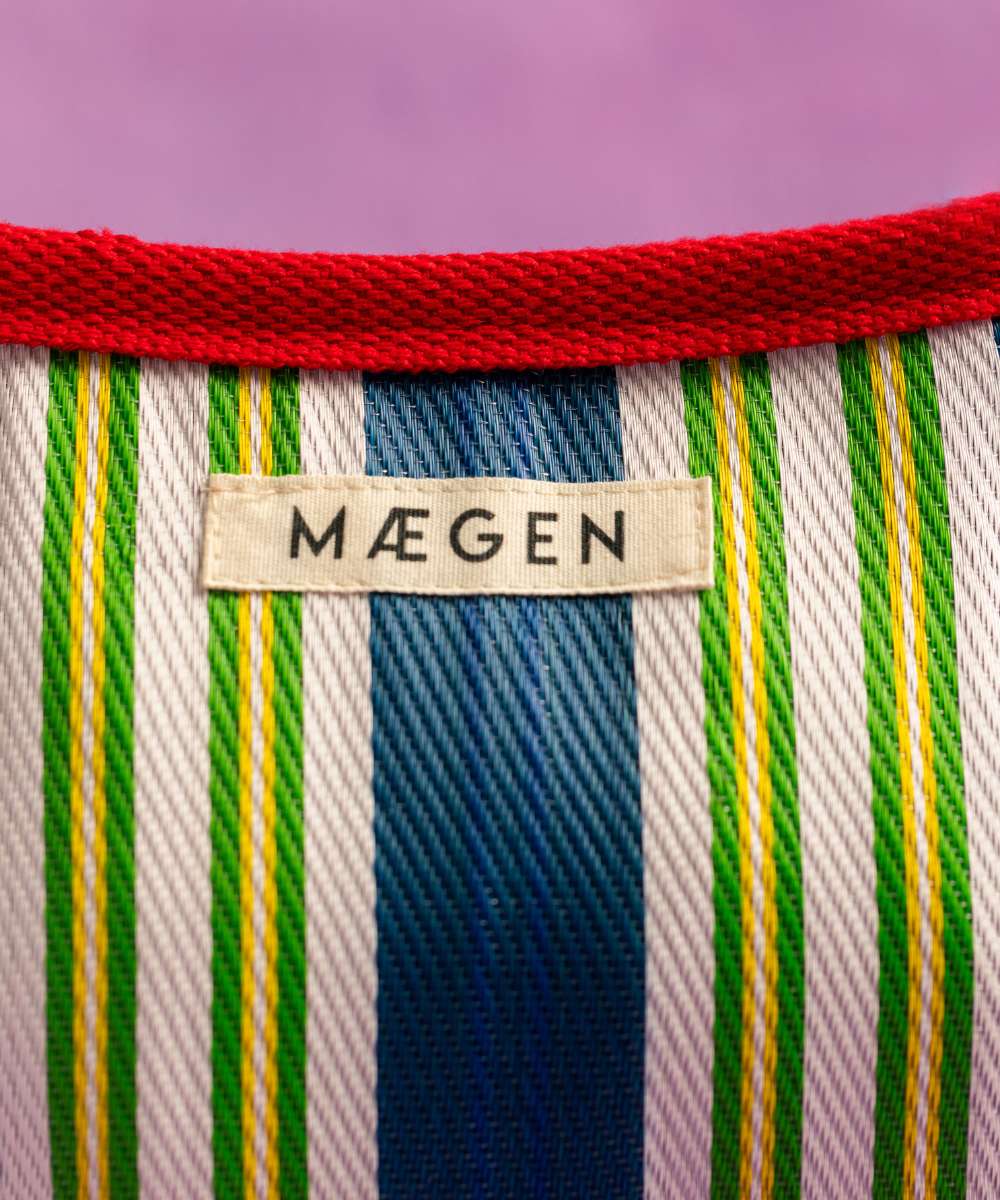 MÆGEN Stripe Pouch