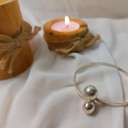 Adjustable Pearl Bangle