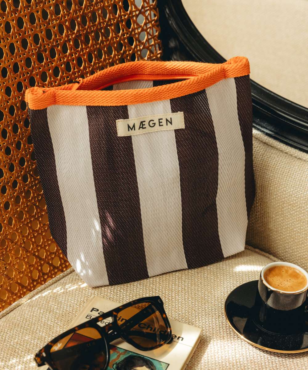 MÆGEN Stripe Pouch
