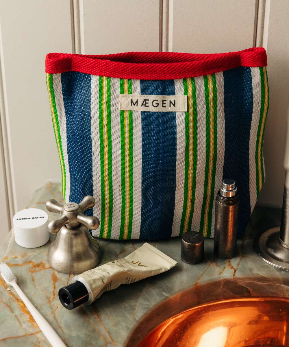 MÆGEN Stripe Pouch