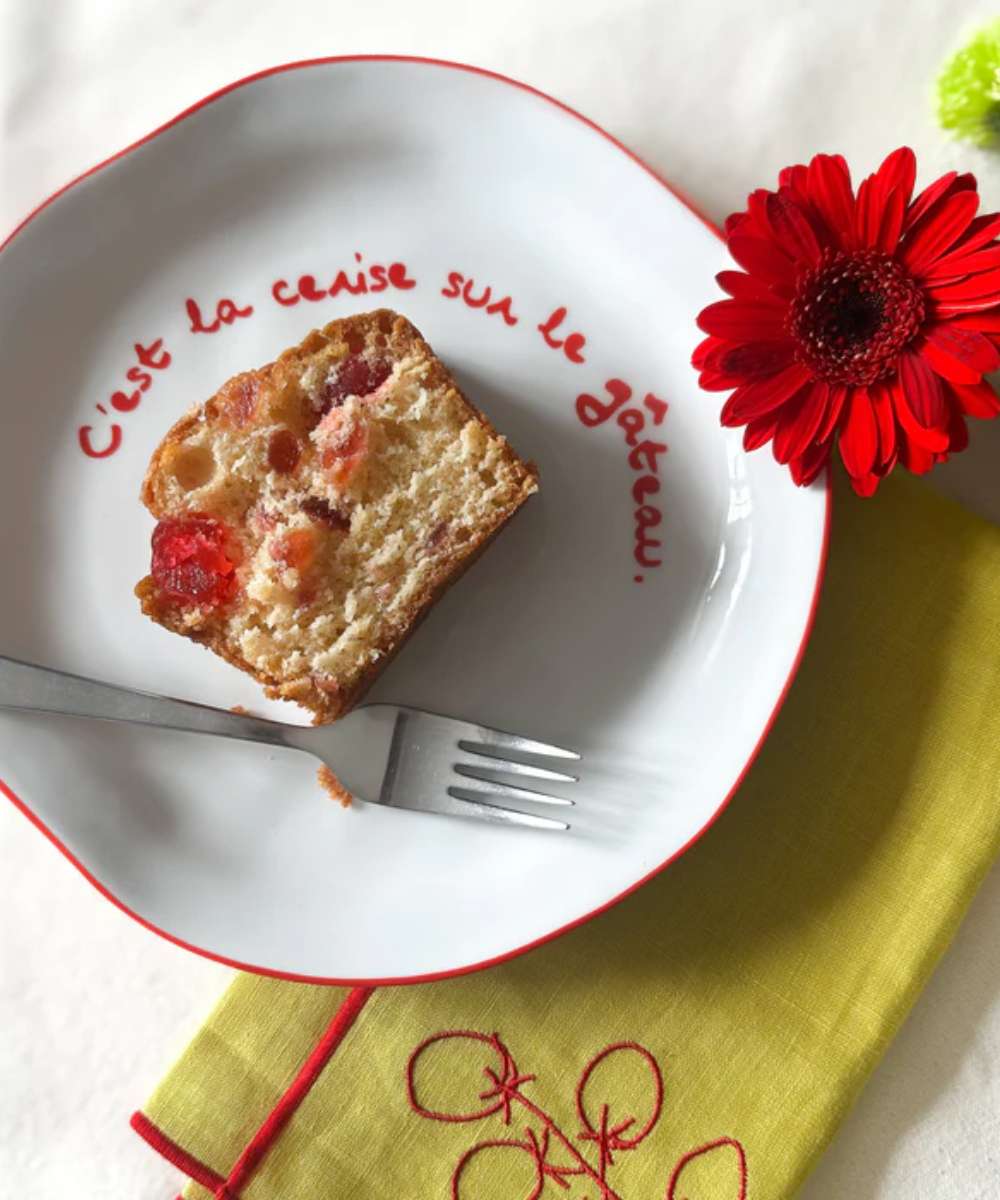 MÆGEN Statement Plate - C'est la cerise sur le gateau