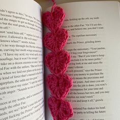 A Main Customized Crochet Bookmark