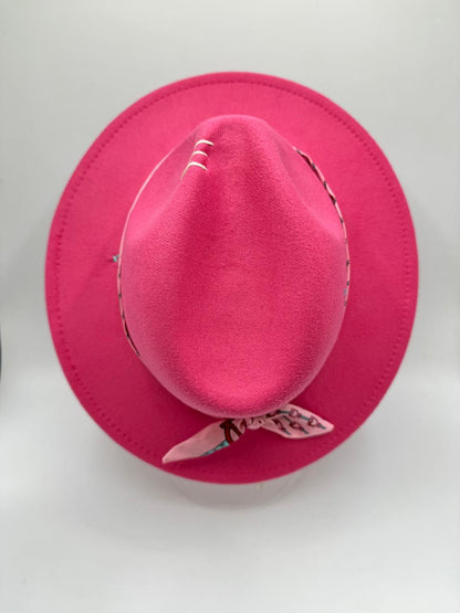 Fuchsia fedora with pink scarf