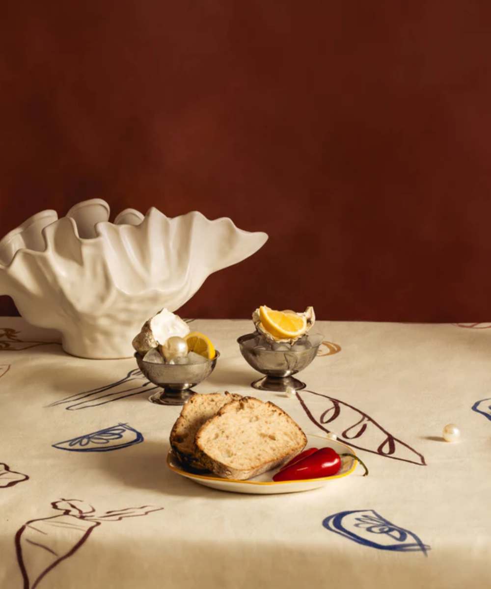 MÆGEN Table Linen - The Dinner Table Cloth