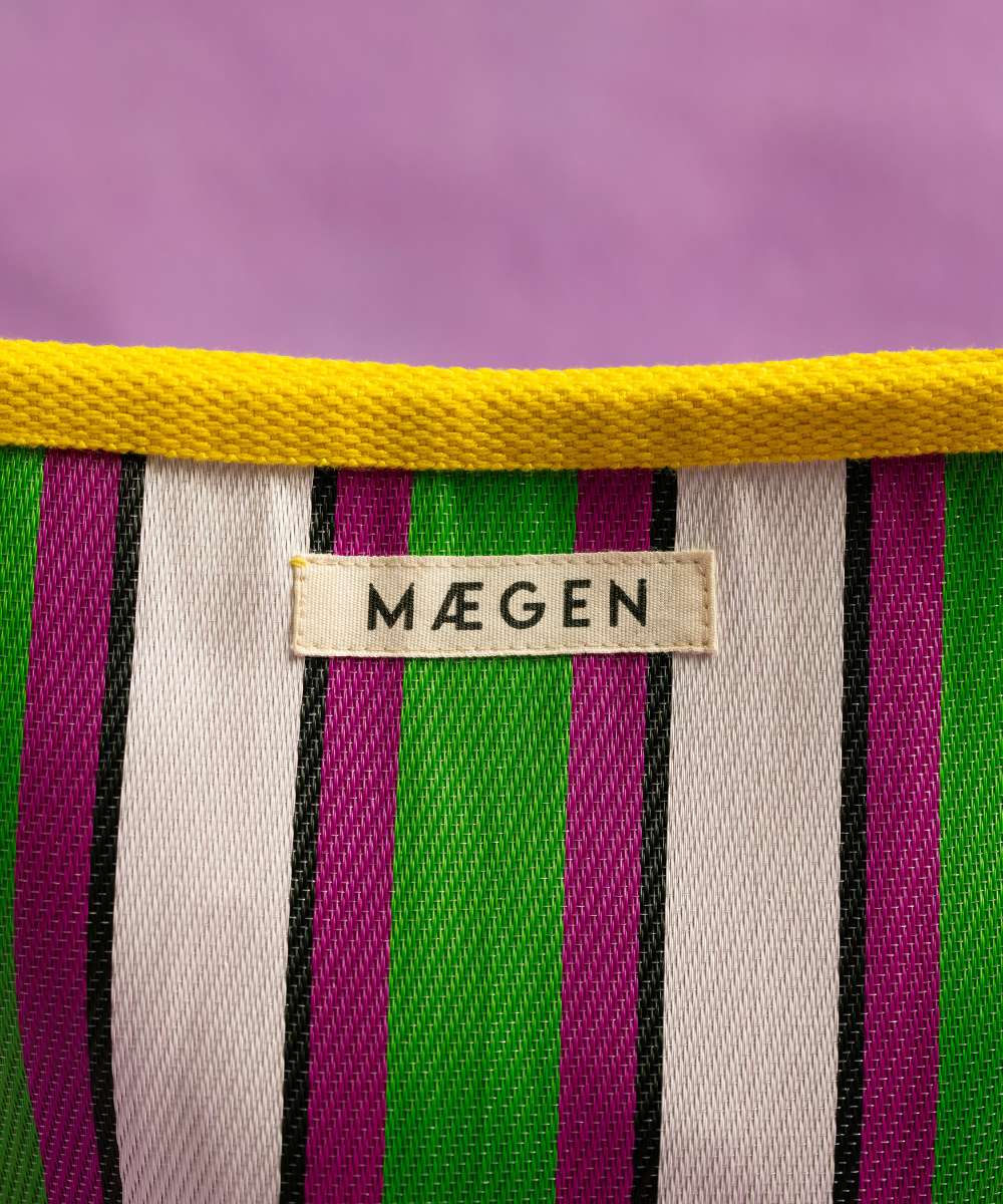 MÆGEN Stripe Pouch