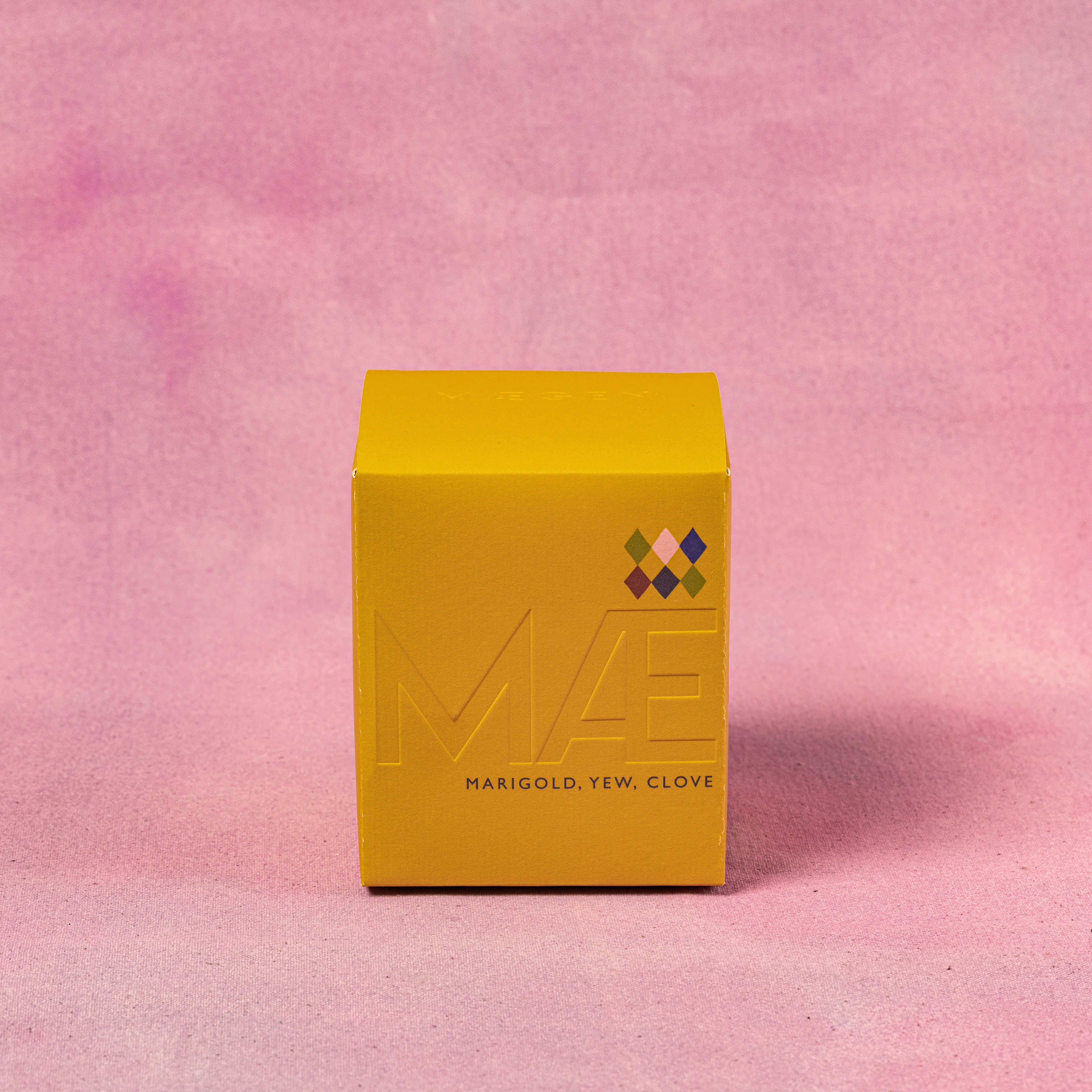 MÆGEN Good Candles - Marigold, Yew, Clove