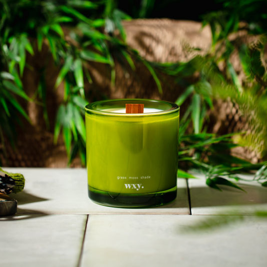 Roam Mini Candle - Grass. Moss. Shade.