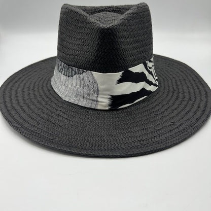 Natural straw black colour fedora with white and black scarf