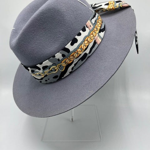 Grey fedora with gold details