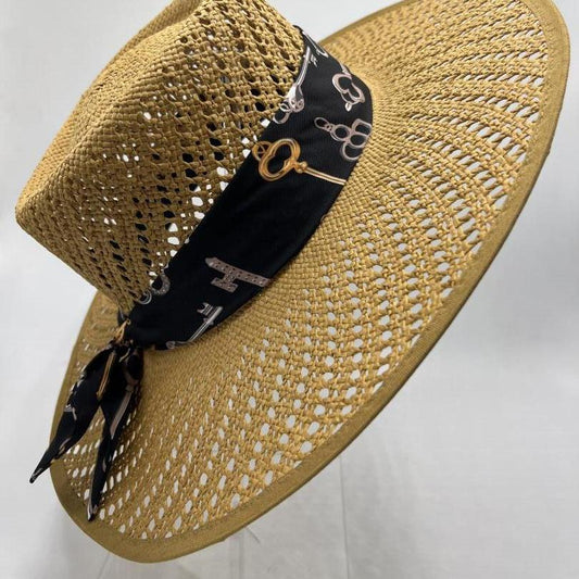 Light brown beach natural straw hat