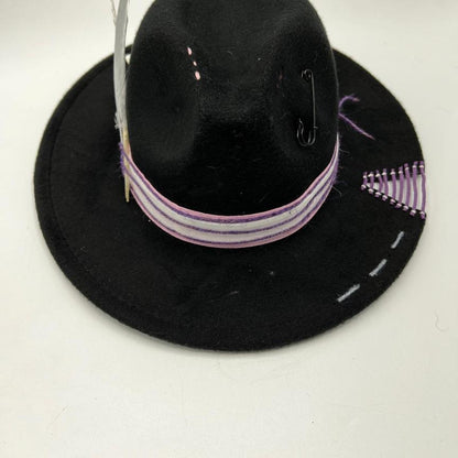 Black fedora with purple touches