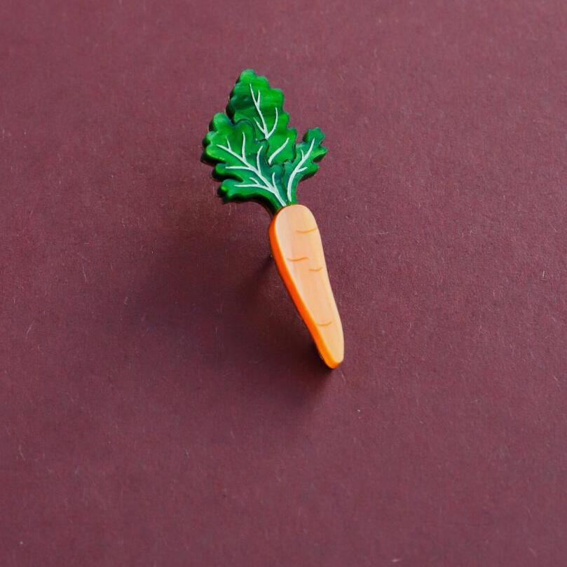 Carrot Pin