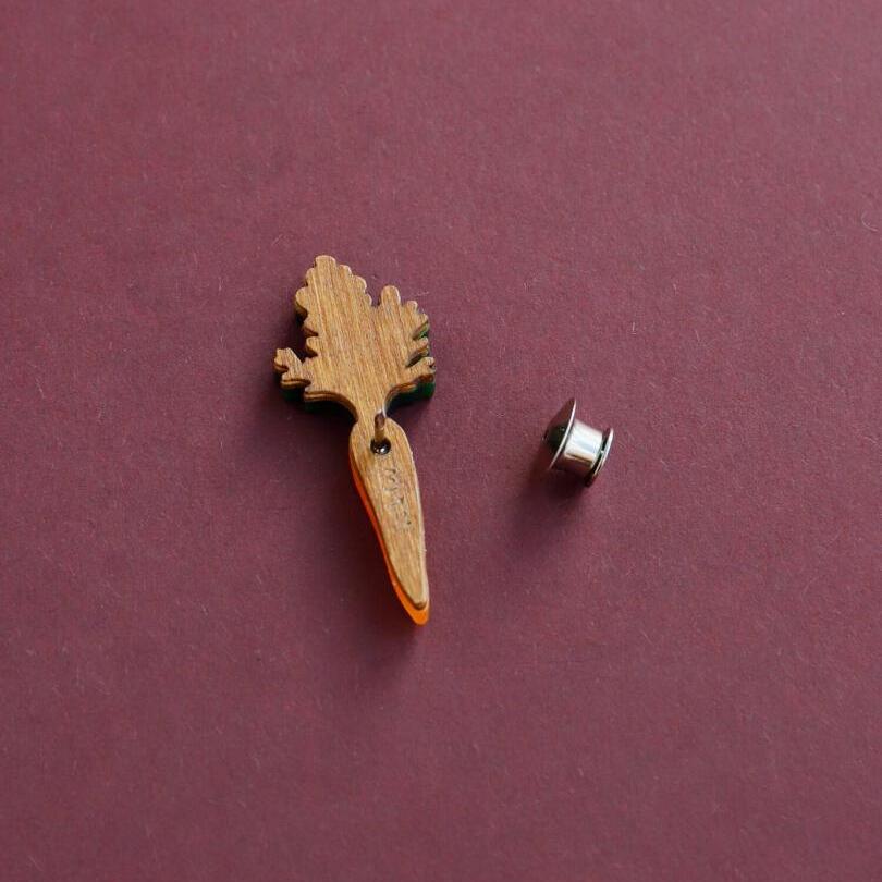 Carrot Pin