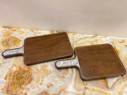 Cheese board crafted with the mother of pearl