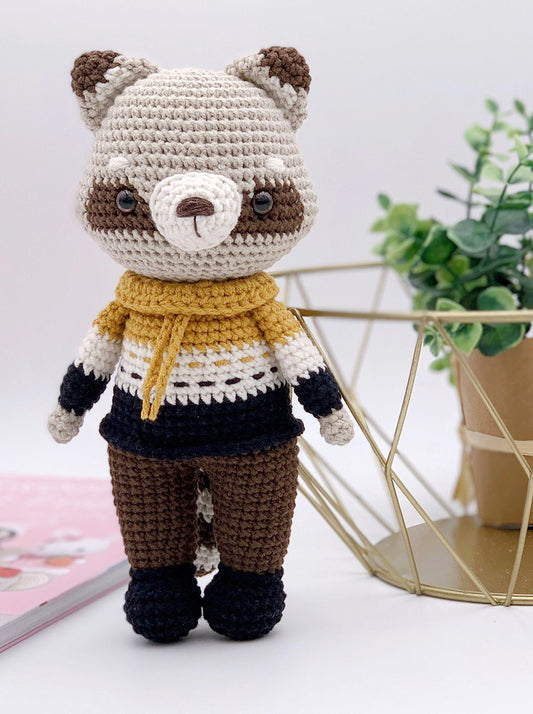 Crochet Toto Racoon little amigurumi