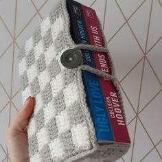 A Main Customized Crochet Book Cover