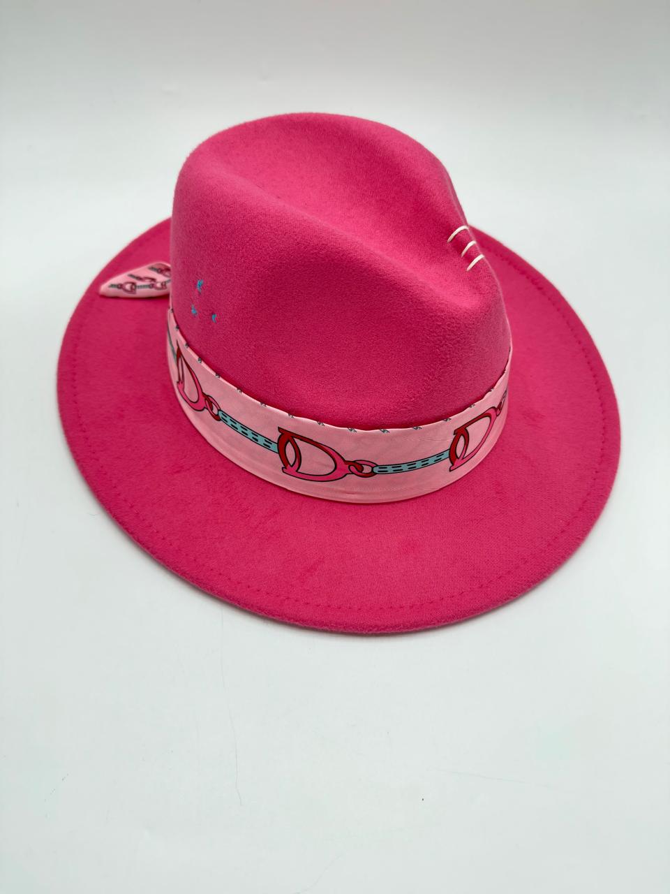 Fuchsia fedora with pink scarf