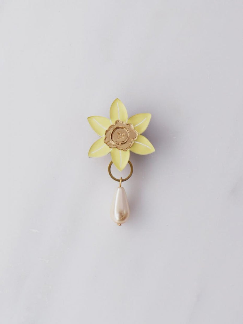 Daffodil Brooch